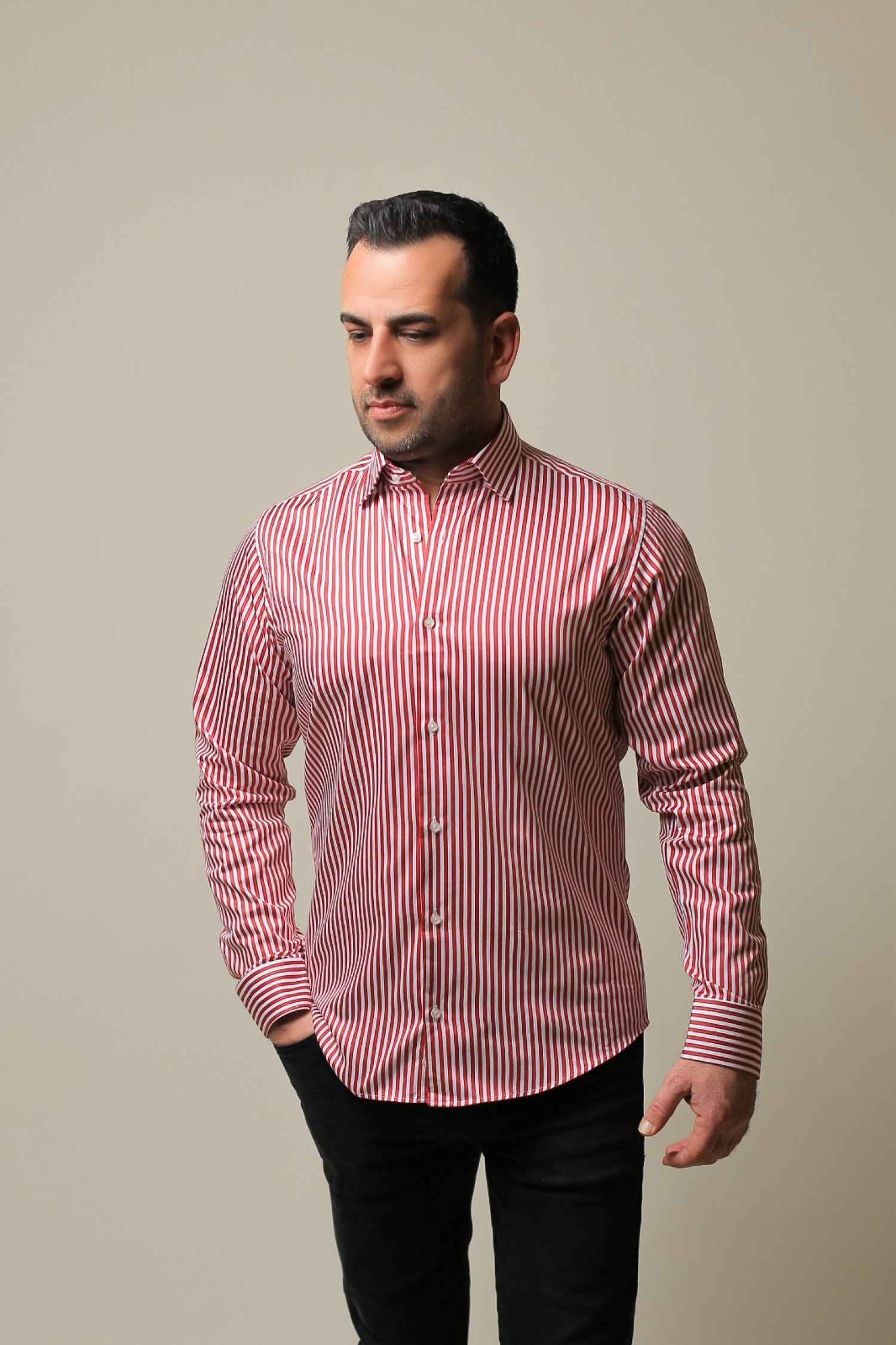 %100 PAMUK SATEN KIRMIZI ÇİZGİLİ SLIM FIT GÖMLEK - XL 3NAV