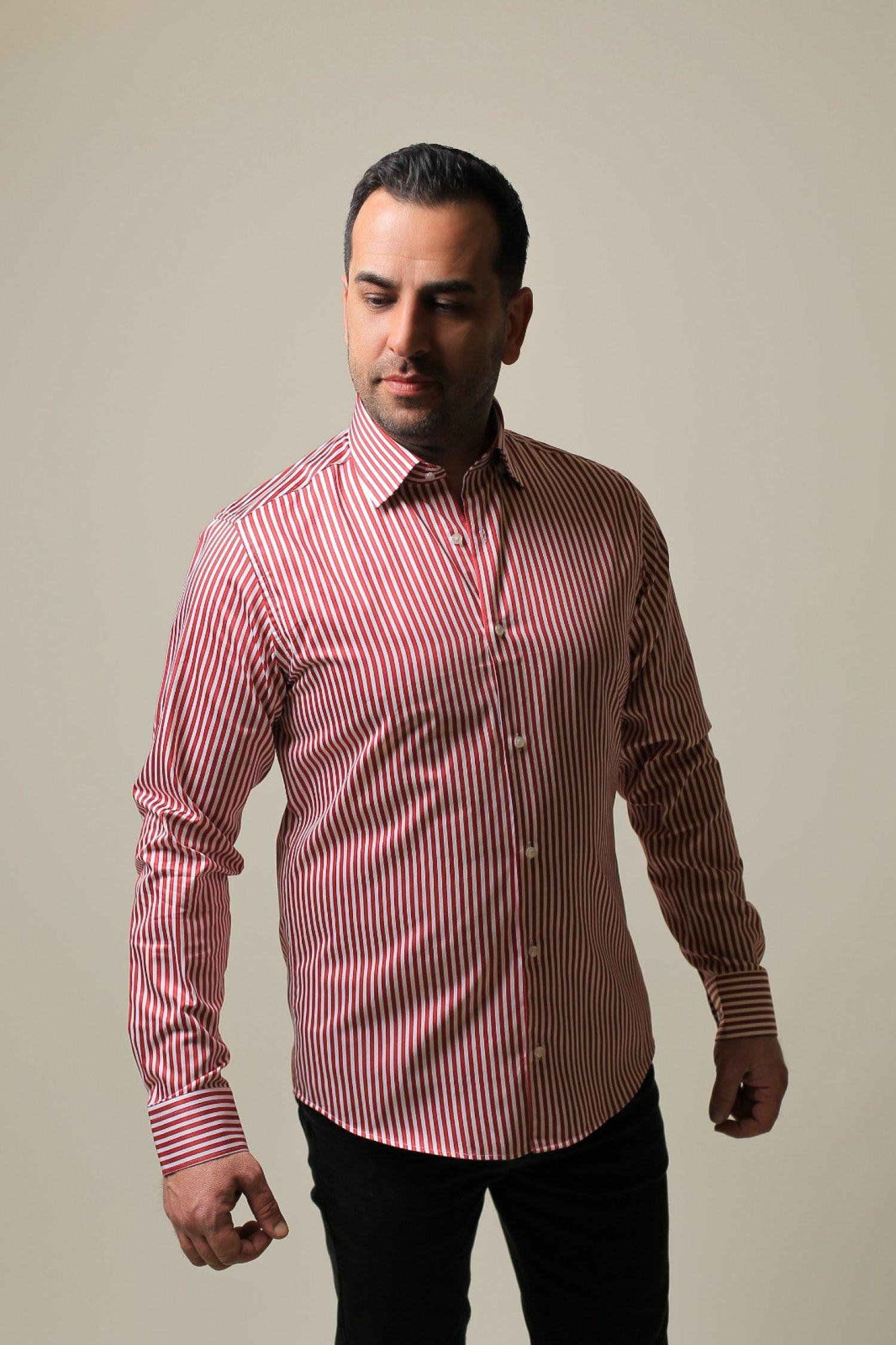 %100 PAMUK SATEN KIRMIZI ÇİZGİLİ SLIM FIT GÖMLEK - XL NV78